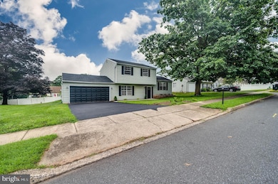 615 Pomander Ave, Reading, PA 19606 - photo 3