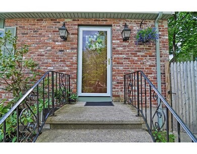 724 Summer St, Arlington, MA 02474 - photo 3