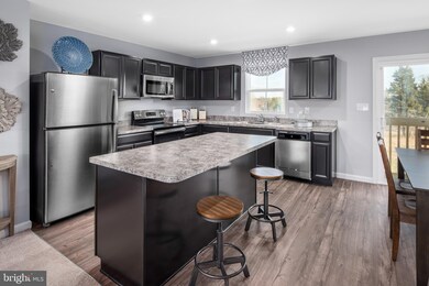 123 Shiningfield Ct, Middle River, MD 21220 - photo 2