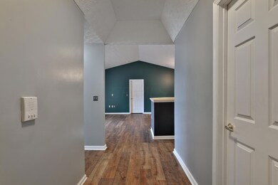6105-PelicanPointe-07a
