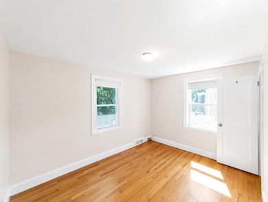 34 Bateman St unit 2, Roslindale, MA 02131 - photo 7