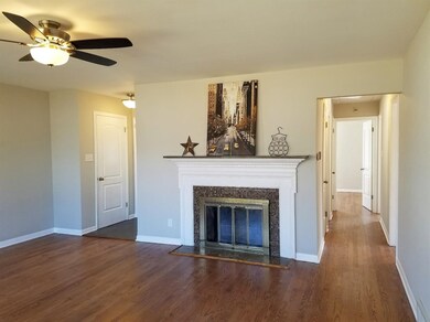 3537 Franklin St, Highland, IN 46322 - photo 3