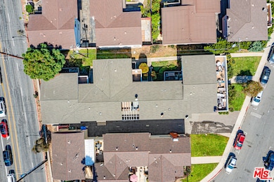 1110 Barbara St, Redondo Beach, CA 90277 - photo 5