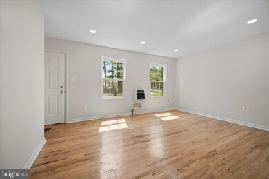 228 Carroll Dr, Stephens City, VA 22655 - photo 6