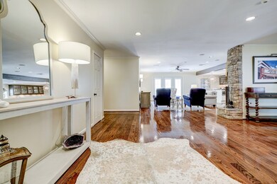 13907 Queensbury Ln, Houston, TX 77079 - photo 6