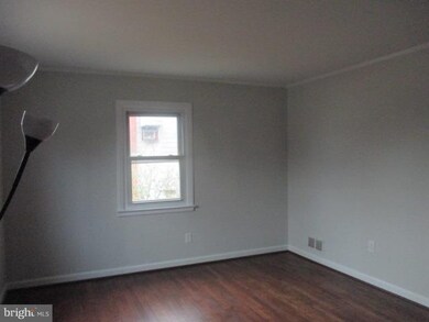 7608 Finns Ln, Lanham, MD 20706 - photo 3