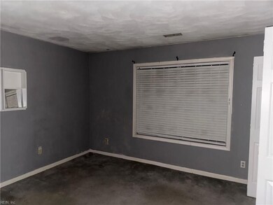 48 Holly Hill Ln, Portsmouth, VA 23702 - photo 7