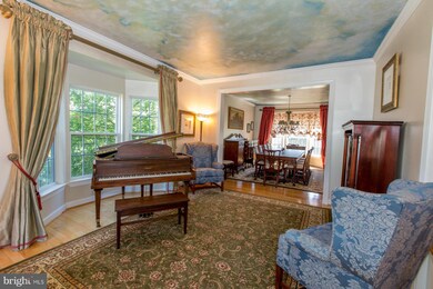 658 Tanglewood Dr, Sykesville, MD 21784 - photo 5