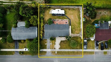 19231 SW 318th Terrace, Homestead, FL 33030 - photo 2