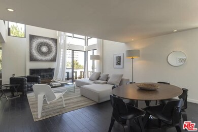 Dining/Living