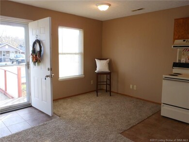 736 Linden St, New Albany, IN 47150 - photo 2