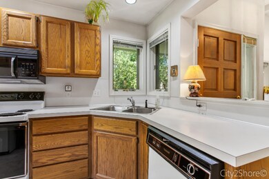 5 Kitchen
