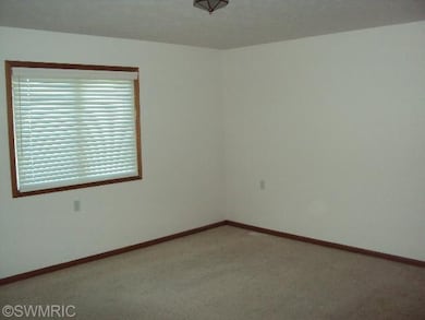 7041 Baltic Dr SW unit 1, Byron Center, MI 49315 - photo 3