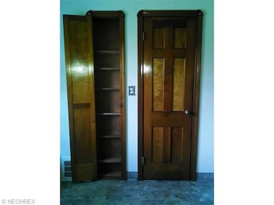Build in spice cabinet in the kitchen, and additio