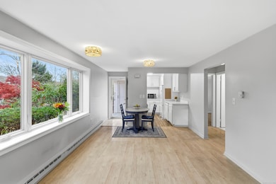 20 Comstock Ave unit 3D, Ivoryton, CT 06442 - photo 6