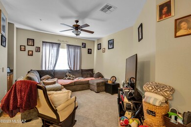 07-Living Area