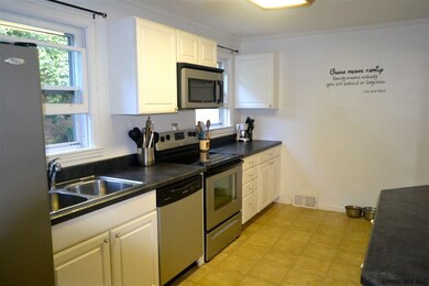 3 Currie Ct, Ballston Spa, NY 12020 - photo 4