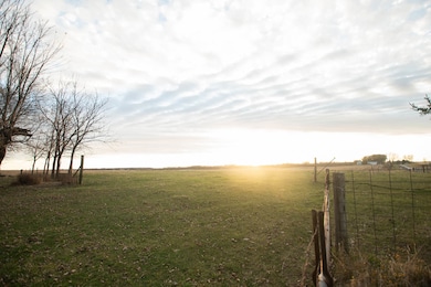 7029 W Penn Corner Rd, Polo, IL 61064 - photo 4