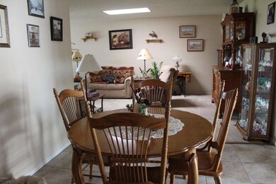 10618 W Granada Dr, Sun City, AZ 85373 - photo 4