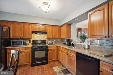 4997 Esther Reed Dr, Doylestown, PA 18902 - photo 7