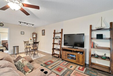 Spacious Screened Patio