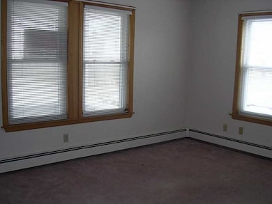 61 Hamilton St, Woonsocket, RI 02895 - photo 3