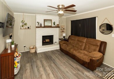 407 Spring St SW, Concord, NC 28025 - photo 5