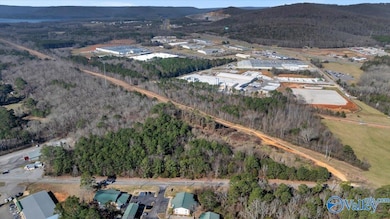 100 Stewart Rd, Scottsboro, AL 35769 - photo 6