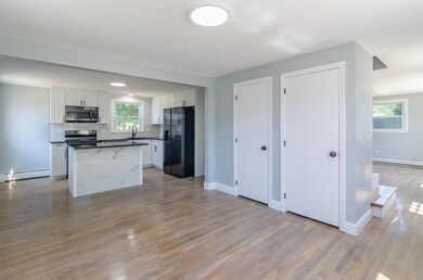 9 1/2 Wellman Ave, Nashua, NH 03064 - photo 4