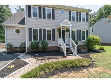 Nicely landscaped entrance!