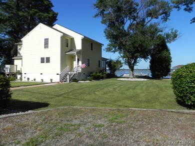 465 Shellfield Rd, Dunnsville, VA 22454 - photo 4