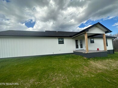 126 Lakyn Dr, Crossville, TN 38571 - photo 7