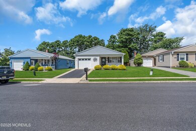 15 Encinitas Dr, Toms River, NJ 08757 - photo 5