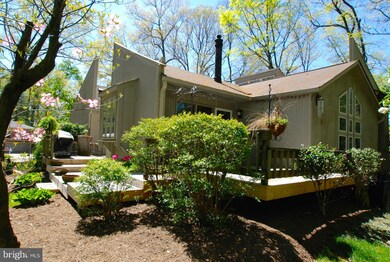 2472 Freetown Dr, Reston, VA 20191 - photo 5