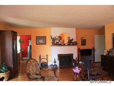 Living rm wood fireplace