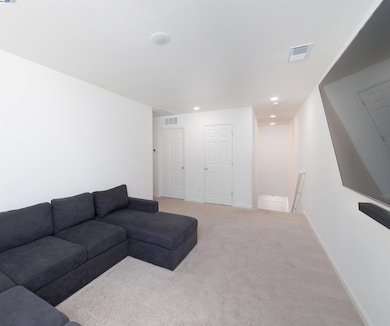 unlisted-address, Stockton, CA 95206 - photo 7