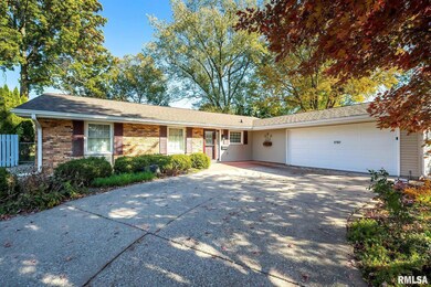 2707 Harmony Dr, Bettendorf, IA 52722 - photo 3