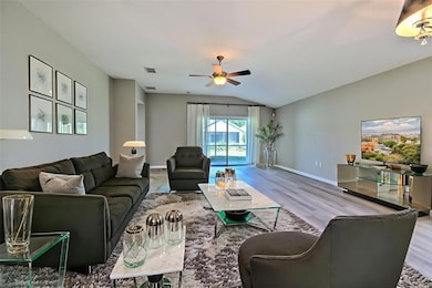 5046 Gato Del Sol Cir, Wesley Chapel, FL 33544 - photo 2