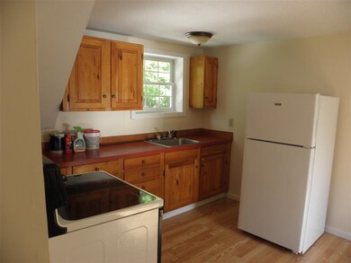 34 Maple St, Lincoln, NH 03251 - photo 6