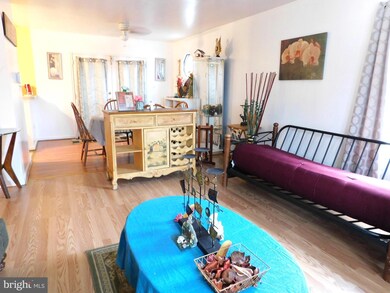 8012 Bradshaw Rd, Upper Falls, MD 21156 - photo 7