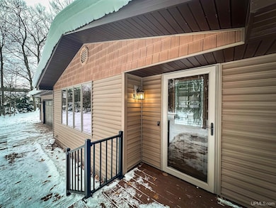 3 Arrowhead Dr, Marquette, MI 49855 - photo 6