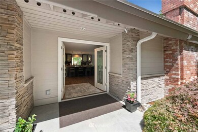 8437 SE 33rd Place, Mercer Island, WA 98040 - photo 5