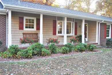 315 W Steeple Chase Rd, Greensboro, NC 27406 - photo 2