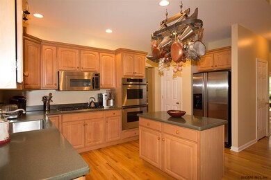 16 Bennington Loop, Saratoga Springs, NY 12866 - photo 2