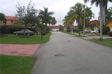 15102 SW 146th Ave, Miami, FL 33186 - photo 2