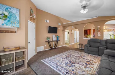 14267 Desert Cactus Dr, Horizon City, TX 79928 - photo 2