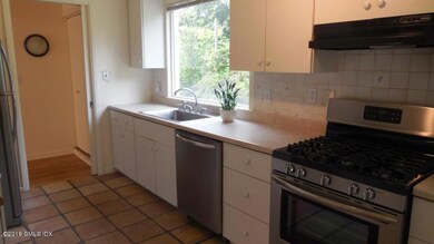 10 Pierce Rd, Riverside, CT 06878 - photo 5