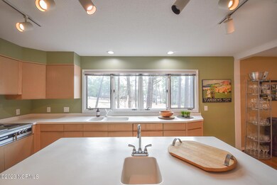 22ThunderbirdCir-023