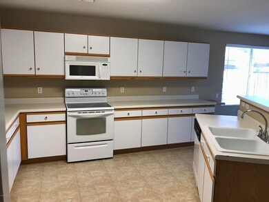 Kitchen 3