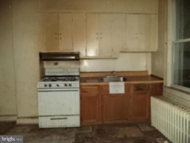 1724 E 28th St, Baltimore, MD 21218 - photo 5